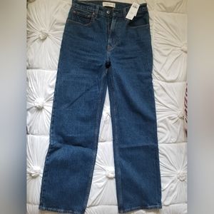 Abercrombie and Fitch relaxed 90s high rise